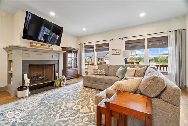 2090 W Bedrock Lane, Greenfield, IN 46140