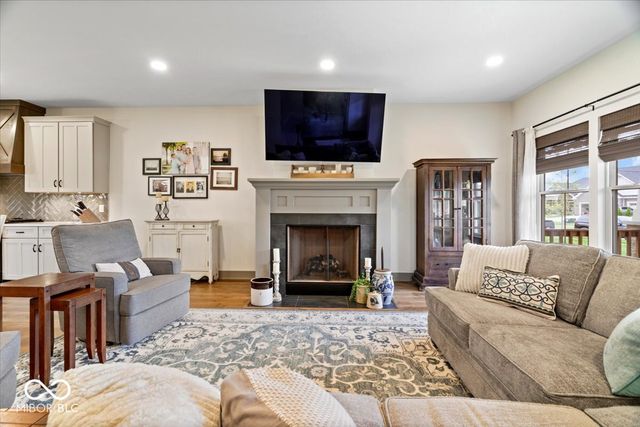 2090 W Bedrock Lane, Greenfield, IN 46140