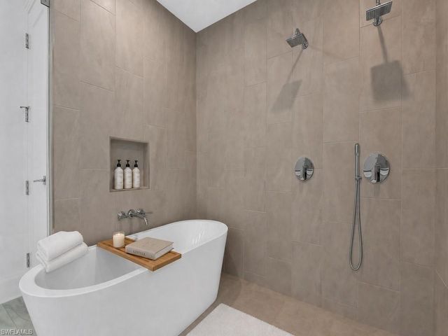 4810 Pelican Colony BLVD 304, Bonita Springs, FL 34134