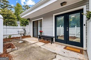 1129 Roselawn Lane SE, Marietta, GA 30067