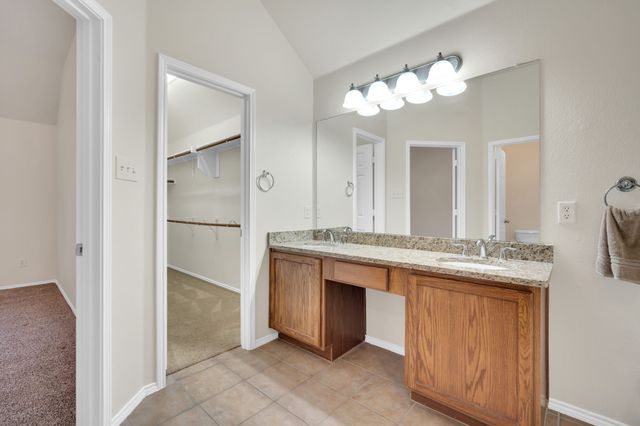 201 Old Settlers Trail, Waxahachie, TX 75167