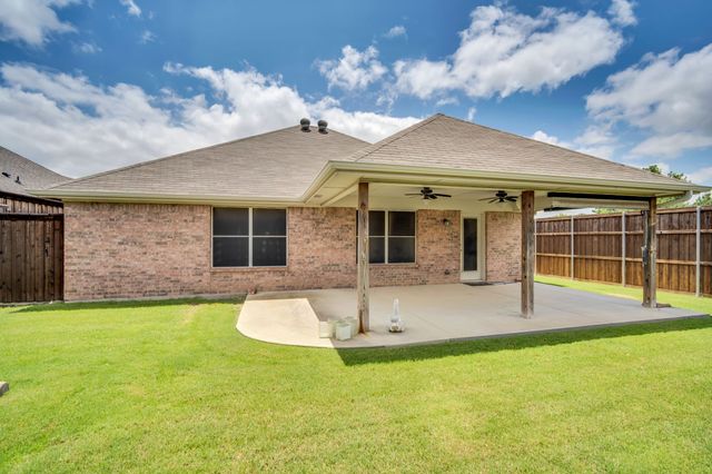 201 Old Settlers Trail, Waxahachie, TX 75167