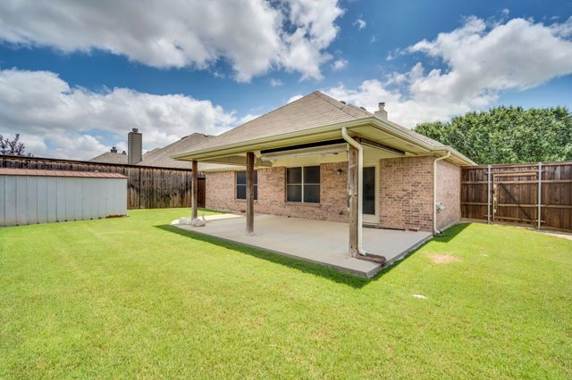 201 Old Settlers Trail, Waxahachie, TX 75167