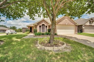 201 Old Settlers Trail, Waxahachie, TX 75167