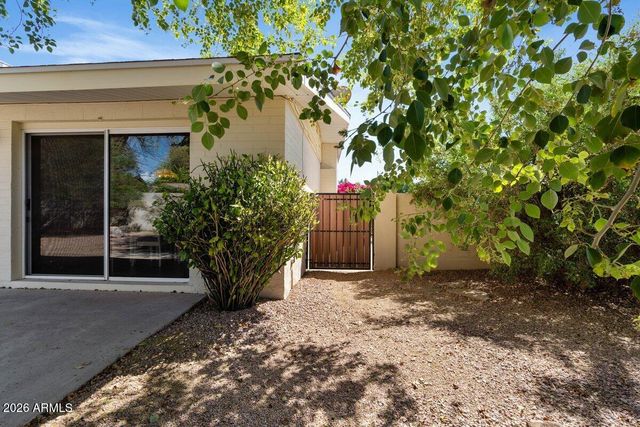 8702 E STARLIGHT Way, Scottsdale, AZ 85250