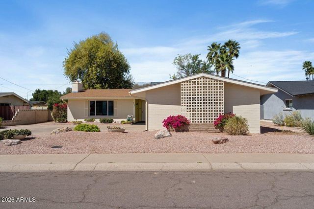 8702 E STARLIGHT Way, Scottsdale, AZ 85250