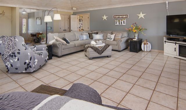 3034 W Hwy 154, Quitman, TX 75783