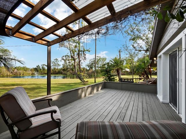 5645 CHURCHILL DOWNS ROAD, Sarasota, FL 34241