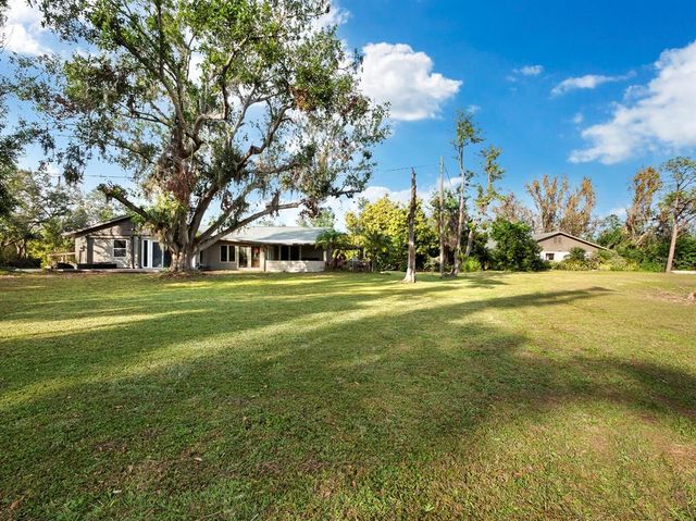 5645 CHURCHILL DOWNS ROAD, Sarasota, FL 34241