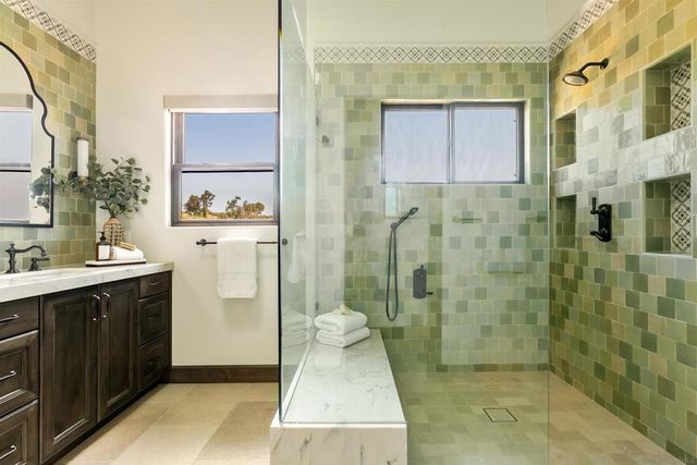 19185 Via Cuesta, Ramona, CA 92065