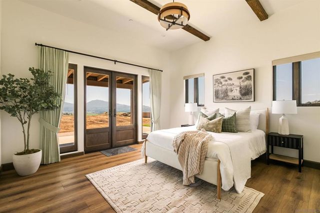 19185 Via Cuesta, Ramona, CA 92065