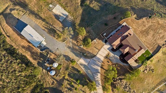 19185 Via Cuesta, Ramona, CA 92065