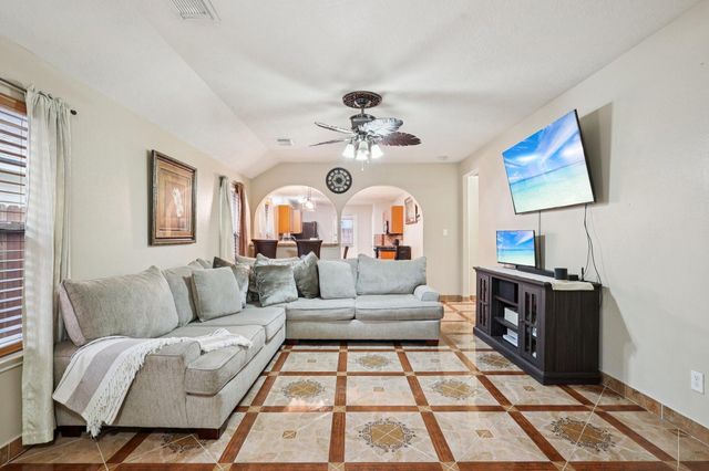 1631 Bonnyton Lane, Houston, TX 77014