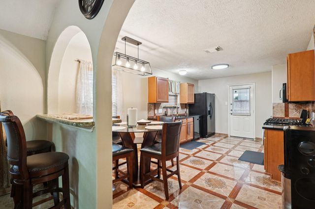 1631 Bonnyton Lane, Houston, TX 77014