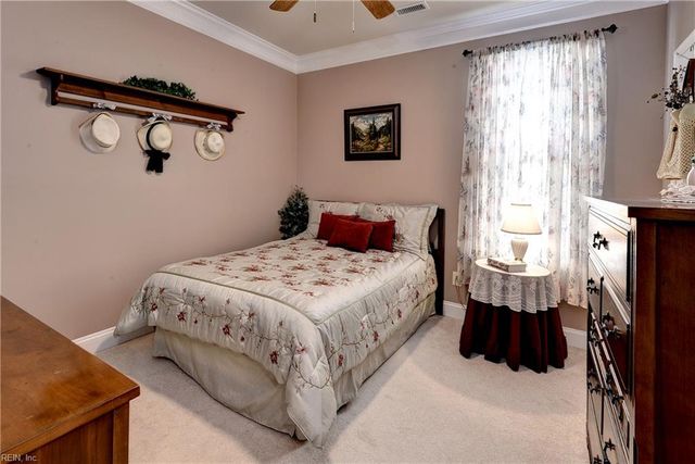 6908 Chancery LN, Williamsburg, VA 23188