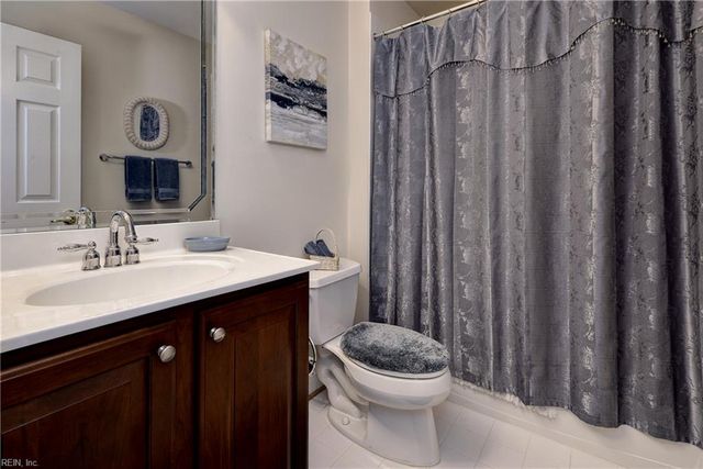 6908 Chancery LN, Williamsburg, VA 23188