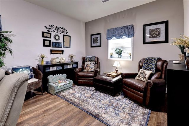 6908 Chancery LN, Williamsburg, VA 23188