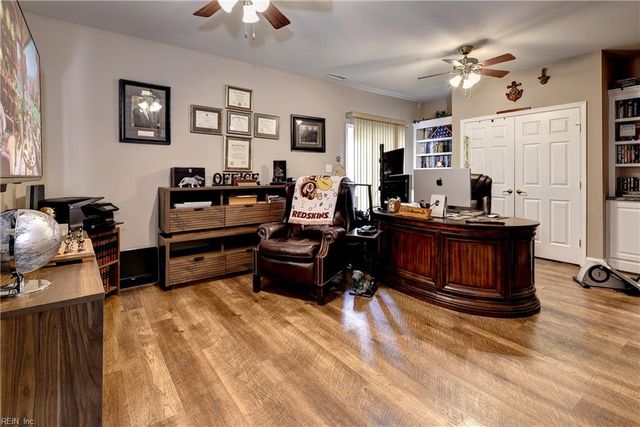 6908 Chancery LN, Williamsburg, VA 23188