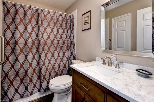 6908 Chancery LN, Williamsburg, VA 23188