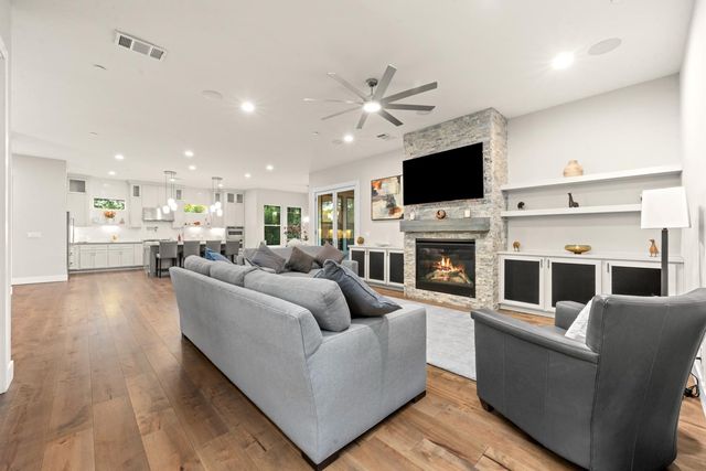 1920 Coyote Ct, Auburn, CA 95603
