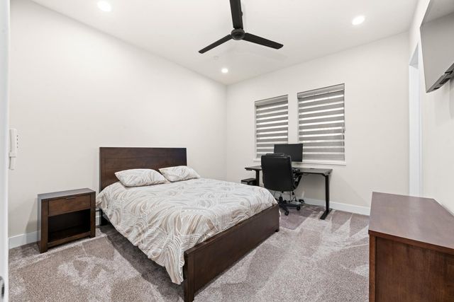 1920 Coyote Ct, Auburn, CA 95603