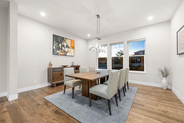 1920 Coyote Ct, Auburn, CA 95603