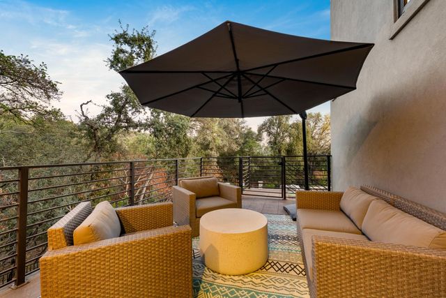 1920 Coyote Ct, Auburn, CA 95603