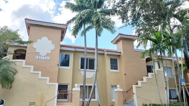 640 NW 79th Avenue 202, Pembroke Pines, FL 33024