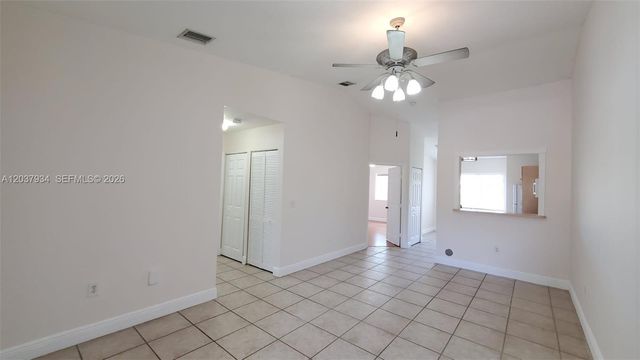 640 NW 79th Avenue 202, Pembroke Pines, FL 33024