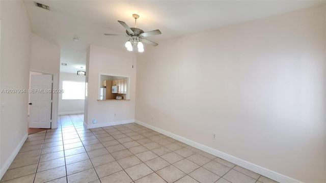 640 NW 79th Avenue 202, Pembroke Pines, FL 33024