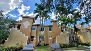 640 NW 79th Avenue 202, Pembroke Pines, FL 33024