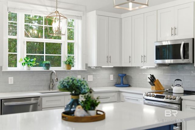 4892 Leeward Drive, Pensacola, FL 32507