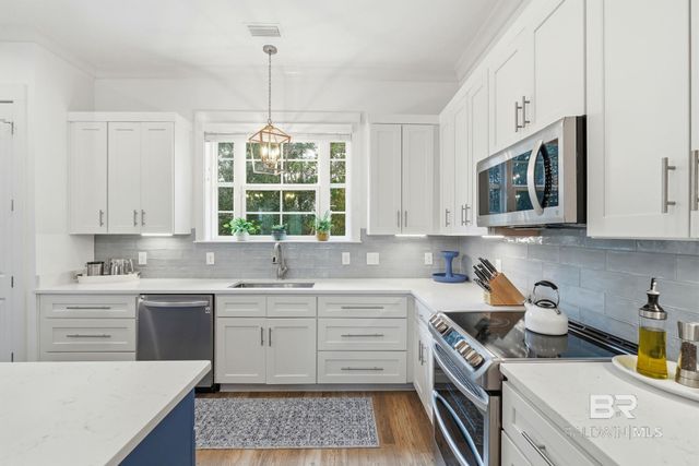 4892 Leeward Drive, Pensacola, FL 32507