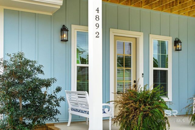 4892 Leeward Drive, Pensacola, FL 32507