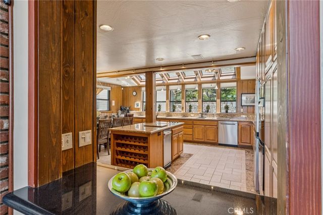 1369 Yellowstone, Lake Arrowhead, CA 92352