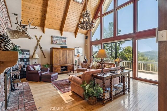 1369 Yellowstone, Lake Arrowhead, CA 92352