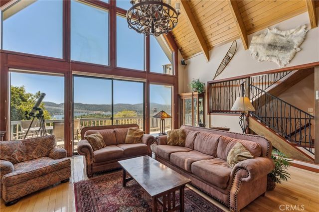 1369 Yellowstone, Lake Arrowhead, CA 92352