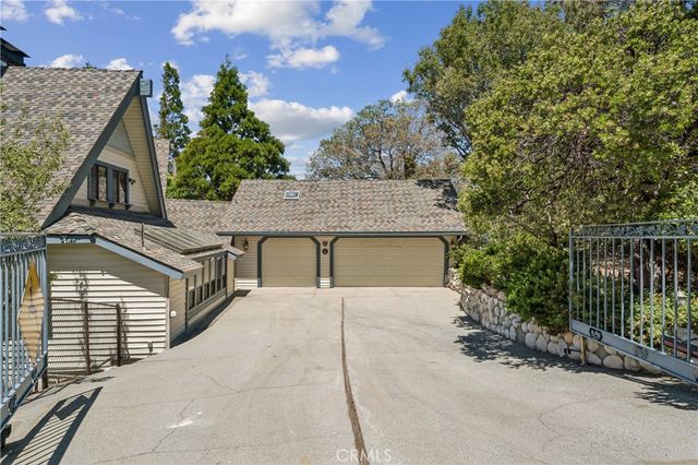 1369 Yellowstone, Lake Arrowhead, CA 92352