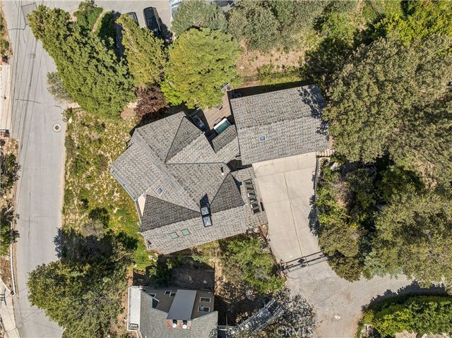 1369 Yellowstone, Lake Arrowhead, CA 92352