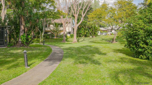 5614 Hammock Ln 113, Fort Lauderdale, FL 33319