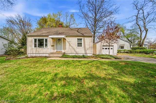 7857 Emery Circle, Mentor, OH 44060