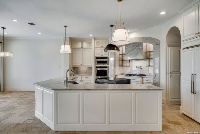 2011 Sauvignon, San Antonio, TX 78258