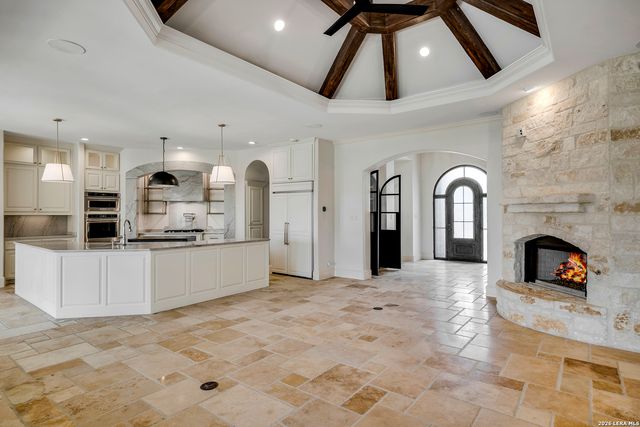 2011 Sauvignon, San Antonio, TX 78258