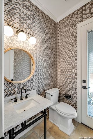 2011 Sauvignon, San Antonio, TX 78258