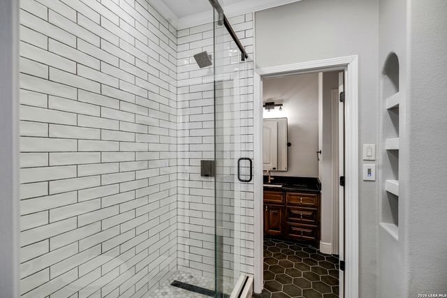 2011 Sauvignon, San Antonio, TX 78258