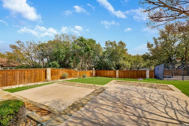 2011 Sauvignon, San Antonio, TX 78258