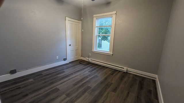 104 Rodney St 2, Worcester, MA 01605