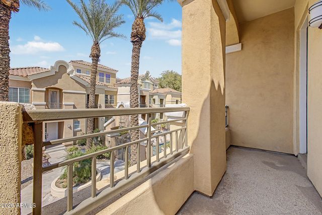 121 N CALIFORNIA Street 17, Chandler, AZ 85225