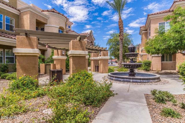 121 N CALIFORNIA Street 17, Chandler, AZ 85225