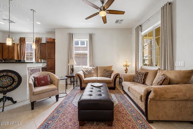 121 N CALIFORNIA Street 17, Chandler, AZ 85225
